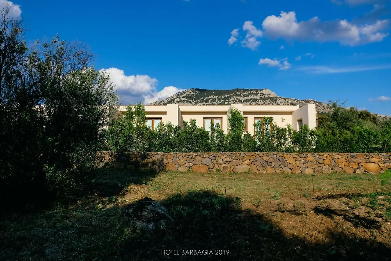Hotel Barbagia Dorgali 3*,